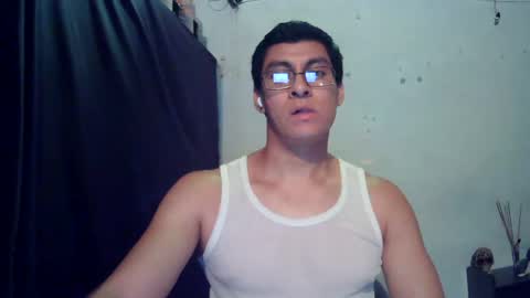 oomaurooo online show from July 11, 8:09 am