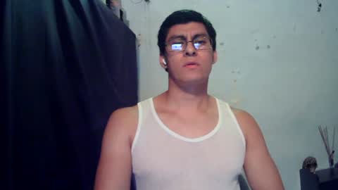 oomaurooo online show from July 14, 6:18 am