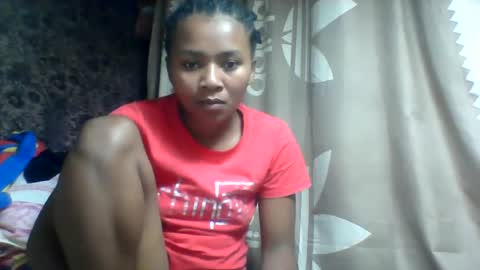 oooozafiette online show from August 12, 9:22 am