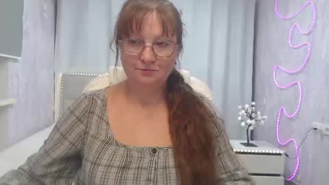 Vanessa online show from August 12, 4:59 am
