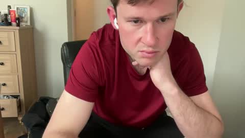 Horny and Bicurious online show from May 2, 9:19 pm