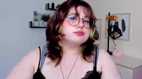 OpheliaLush online show from August 3, 10:22 am