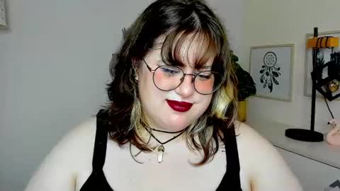 OpheliaLush online show from August 4, 6:43 am