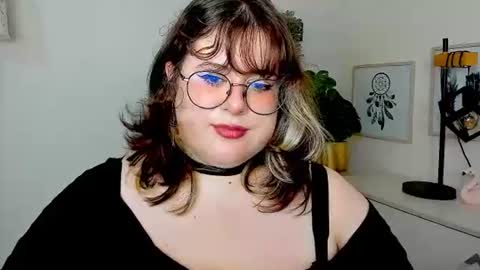 OpheliaLush online show from August 5, 6:33 am