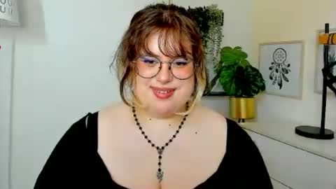 OpheliaLush online show from August 13, 9:34 am