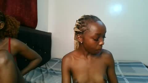 ophellia1 online show from August 12, 11:34 am