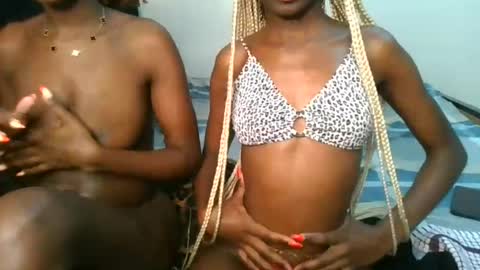 ophellia1 online show from August 13, 2:09 pm
