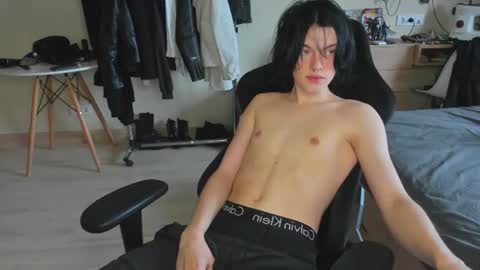 Bella and John online show from June 19, 2:44 am