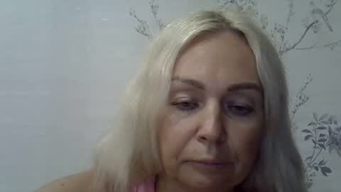 orange_luv online show from August 7, 6:52 pm