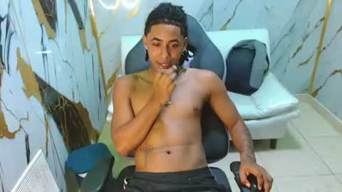 ANDRES online show from August 13, 6:22 pm