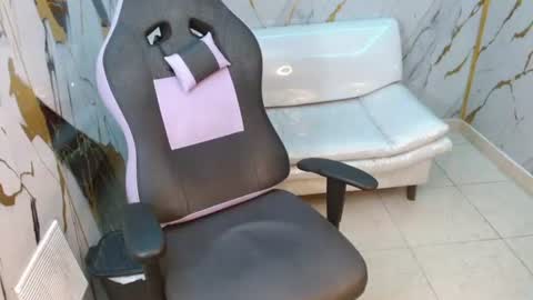 ANDRES online show from August 15, 6:45 pm