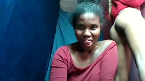 orella96 online show from August 7, 1:33 pm