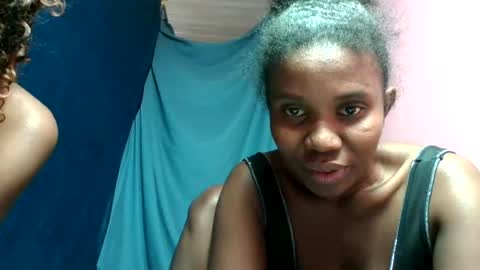 orella96 online show from August 8, 9:53 am