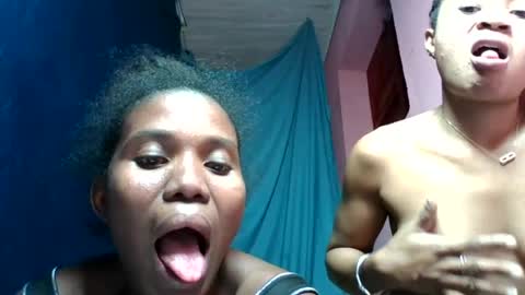 orella96 online show from August 8, 7:14 pm