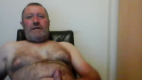 orhansakar12 online show from August 14, 10:57 pm