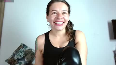 oriana_thomson2 online show from August 6, 1:48 am