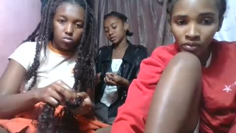 orianie064 online show from August 3, 10:33 am