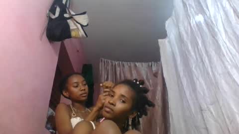 orianie064 online show from August 4, 6:38 pm
