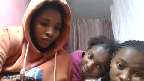 orianie064 online show from August 8, 6:02 am