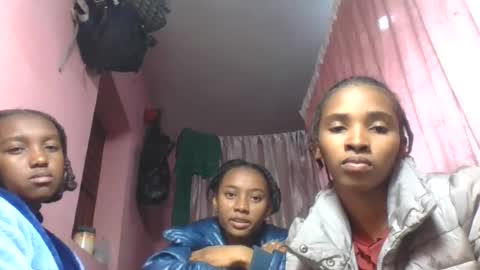 orianie064 online show from August 14, 7:50 pm