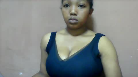 ortenciah online show from August 15, 1:53 am