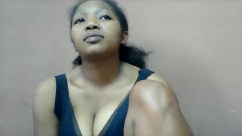 ortenciah online show from August 15, 8:40 am
