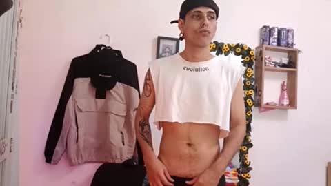 orus_420 online show from February 26, 5:17 am