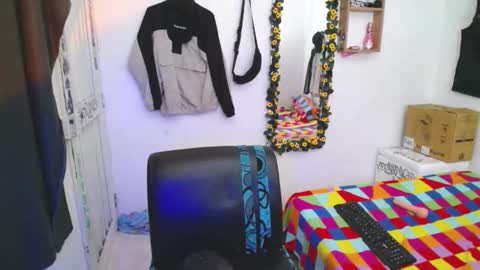orus_420 online show from March 3, 9:23 pm