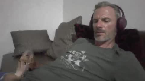 orwel09 online show from April 18, 7:34 pm
