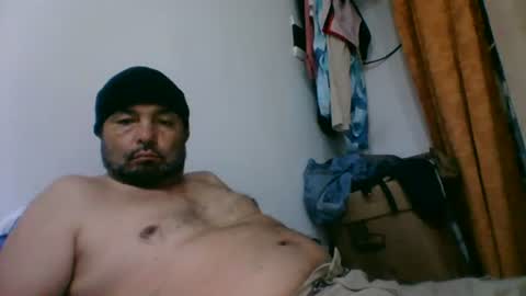 oscarjhe3512 online show from July 13, 3:02 am