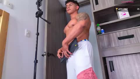 Oskar Ford NEW ACCOUNT online show from August 6, 11:04 pm