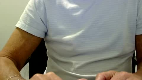 Ossi online show from August 7, 2:33 am
