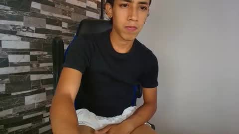 ostin 18hot online show from July 16, 1:28 am