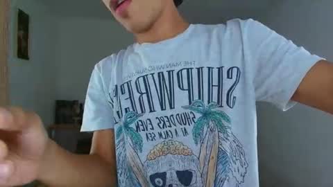ostin 18hot online show from July 29, 9:33 pm