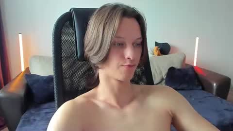 ostin_meoww online show from July 26, 10:53 am