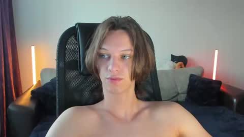 ostin_meoww online show from July 29, 10:33 am
