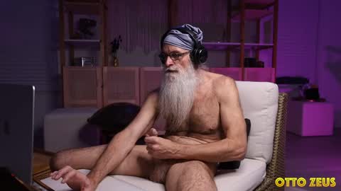 Otto Zeus or JacquesValue online show from April 22, 3:42 am