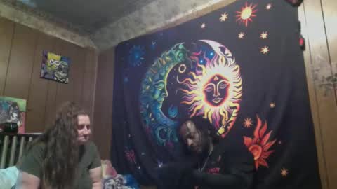 Dude online show from May 17, 9:05 pm