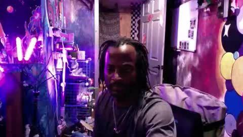 Dude online show from May 23, 8:28 am