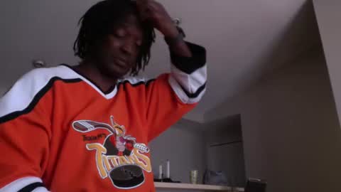 Dude online show from July 2, 1:01 pm