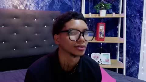 owen blaze online show from August 9, 3:07 am