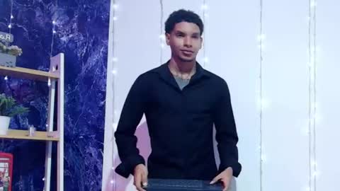 owen blaze online show from August 16, 2:04 am