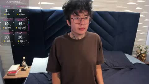 Owen  online show from September 4, 6:34 pm