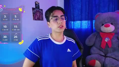 Owen Blue online show from July 28, 11:27 am