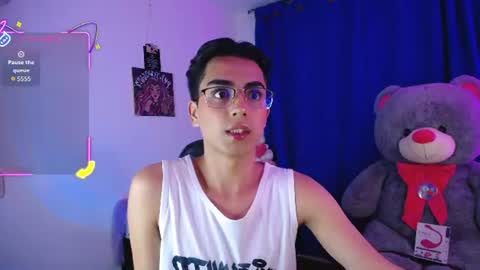 Owen Blue online show from July 29, 8:43 am