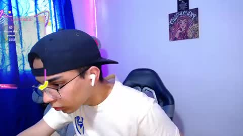 Owen Blue online show from July 31, 1:39 pm