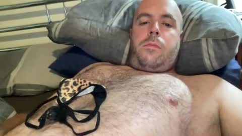 Owen2022 online show from July 6, 6:05 am
