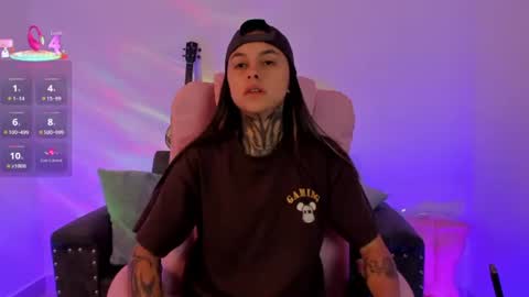 Owen foxx online show from August 26, 2:13 pm