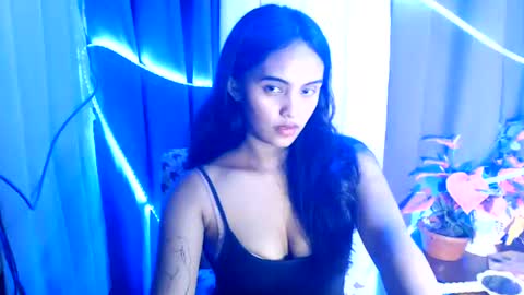 oxana_wetpussy online show from July 12, 8:20 am