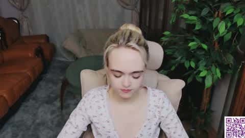 Oxcy online show from July 28, 9:21 pm